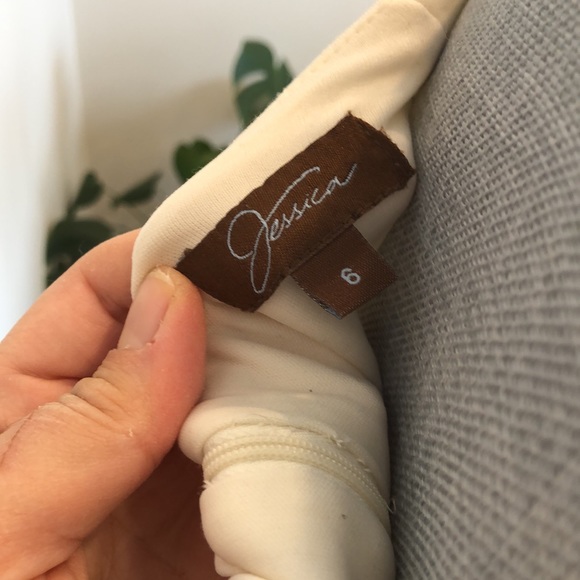 Perfect Dress that can transition from work to after work drinks as a night out. - Picture 8 of 9